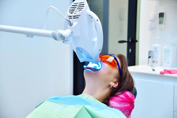 Tratamientos de estética dental en Ferrol