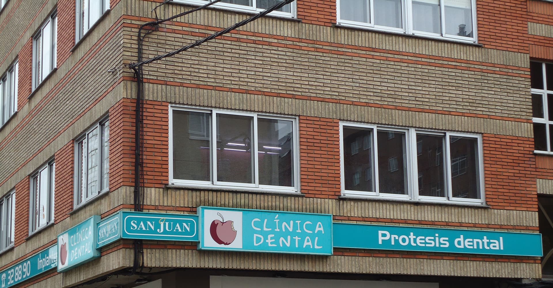 Su clínica dental en Ferrol